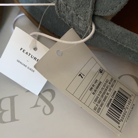 Suede Loafers *Never Worn NWT* Universal Thread - Picture 11 of 15